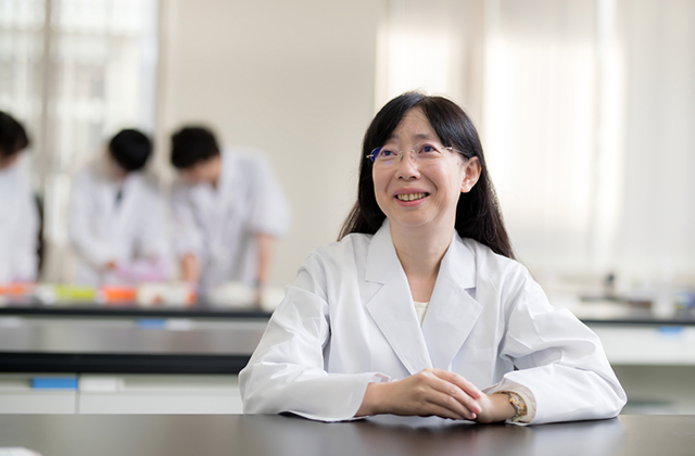 黒﨑 直子 教授